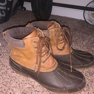 tommy hilfiger duck boots
